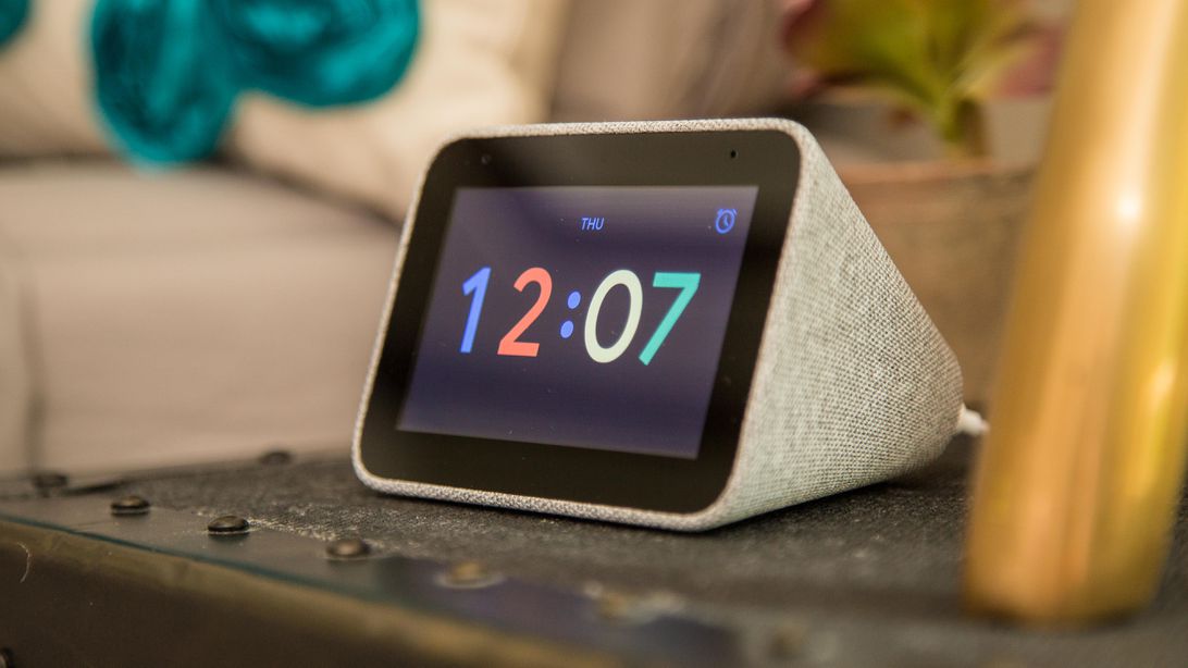 Умные настольные часы Lenovo Smart Clock 
