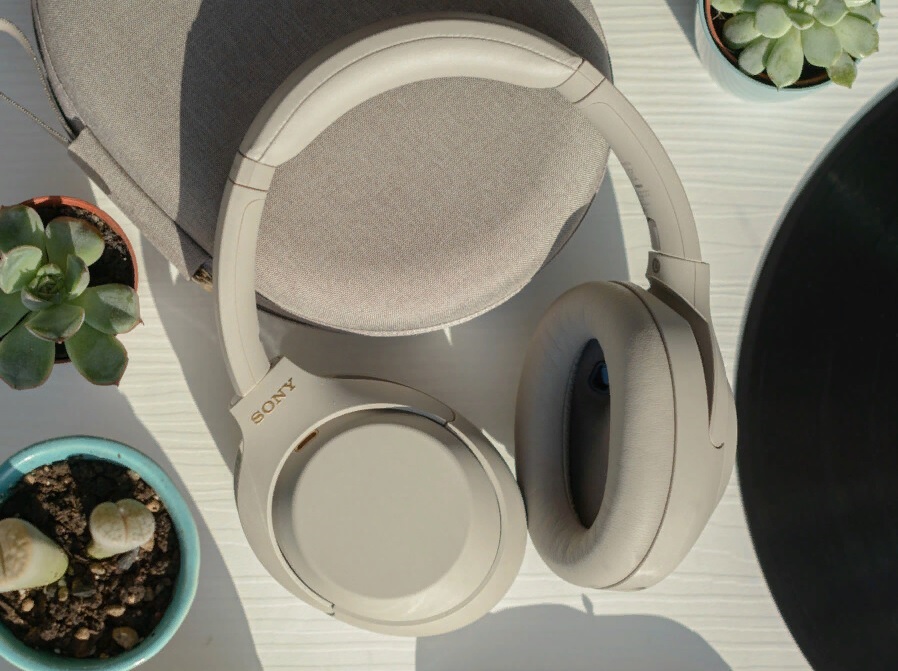 Sony WH-1000XM4