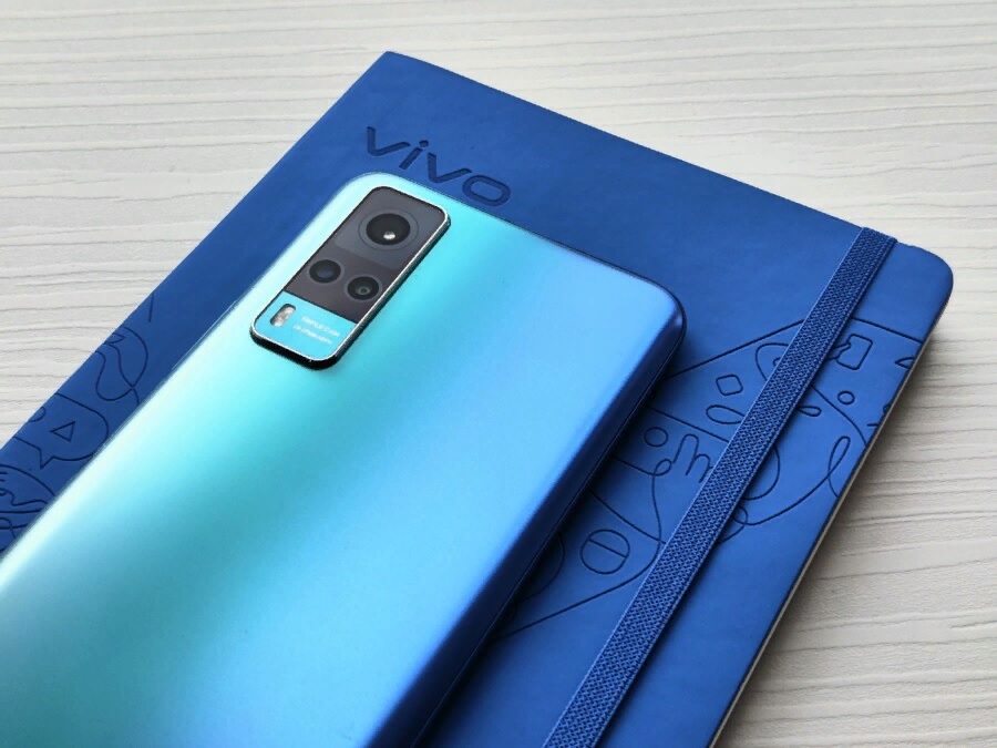Обзор смартфона Vivo Y31